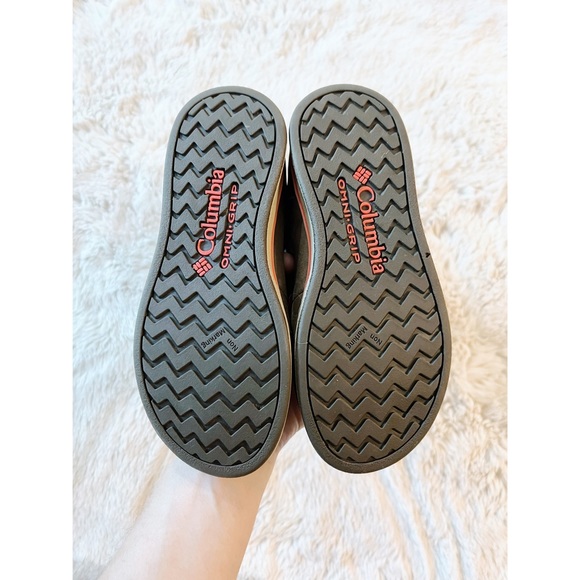 GUC | Columbia Winter Boots | Youth 2 | Omni-Tech Thermal Lining | Small Scuffs - Picture 10 of 12